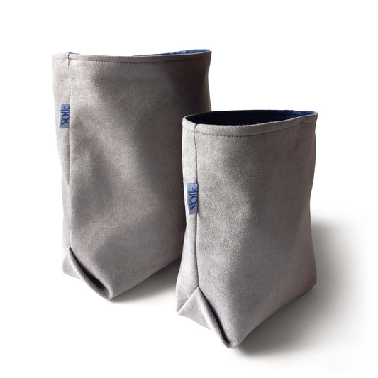 Set of two storage baskets, side view