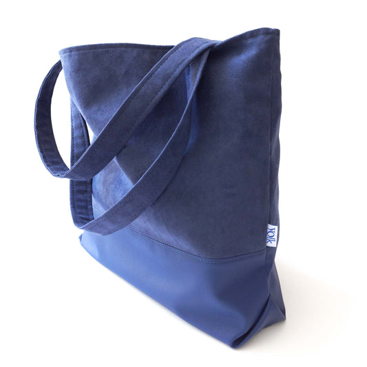 Blue shoulder bag, side view